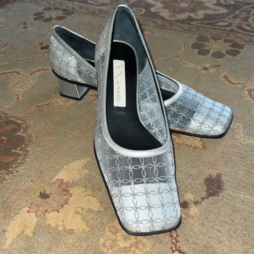 Nina Samson silver trellis mesh heels, size 8.5; worn 1 x only.